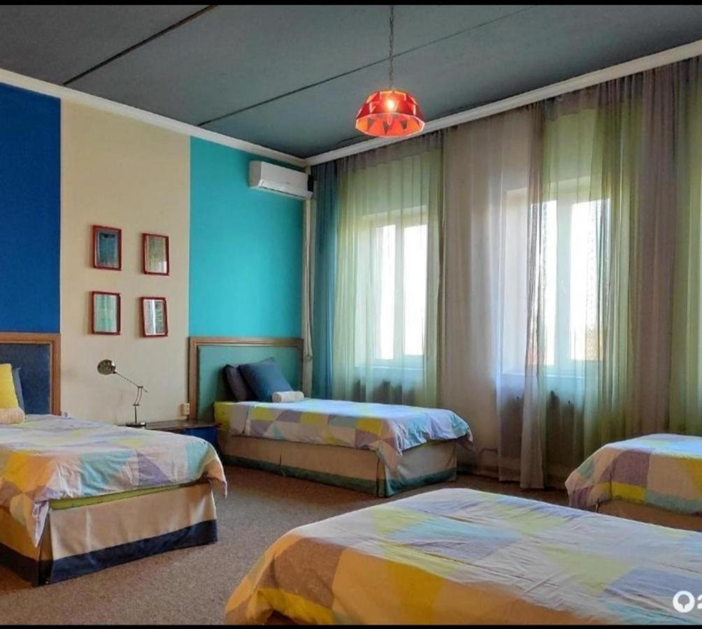 Strelets Bishkek Exterior foto
